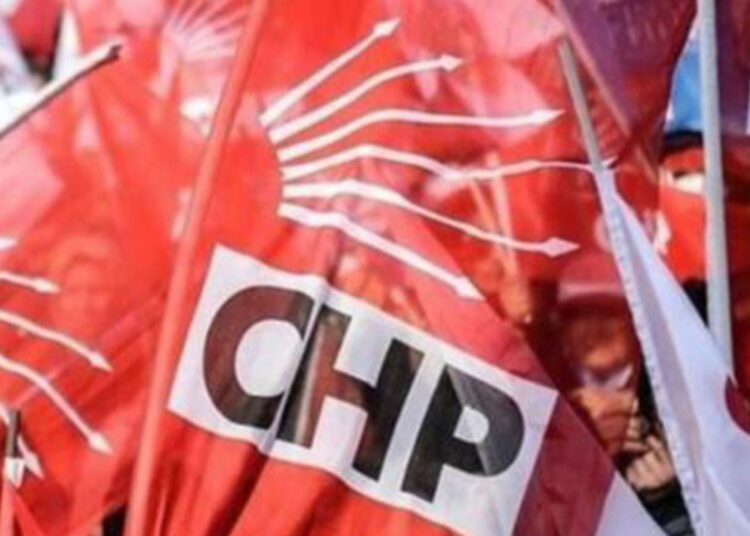 Mümtaz'er Türköne yazdı I CHP iktidar olabilir mi? 1 Mümtaz’er Türköne yazdı I CHP iktidar olabilir mi?