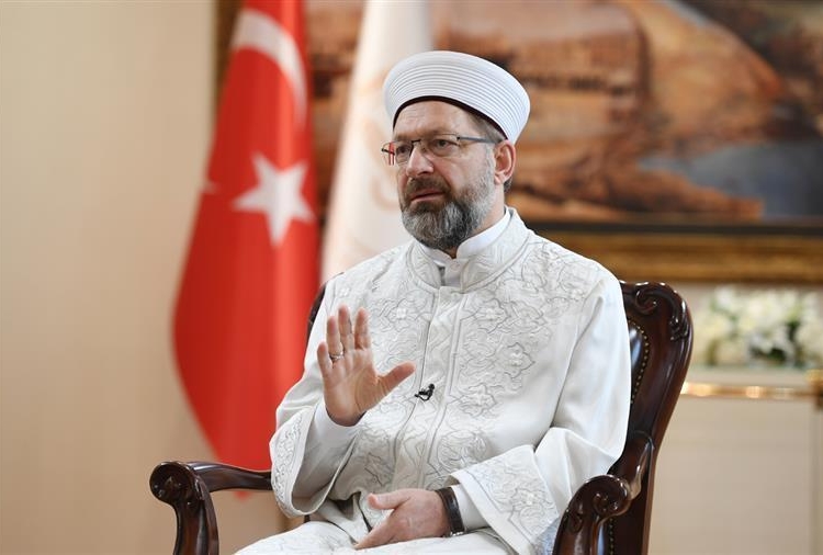Diyanet’te ‘cadı avı’: Ali Erbaş’ın koruma sayısı artırıldı, odasına parmak iziyle girilebilecek
