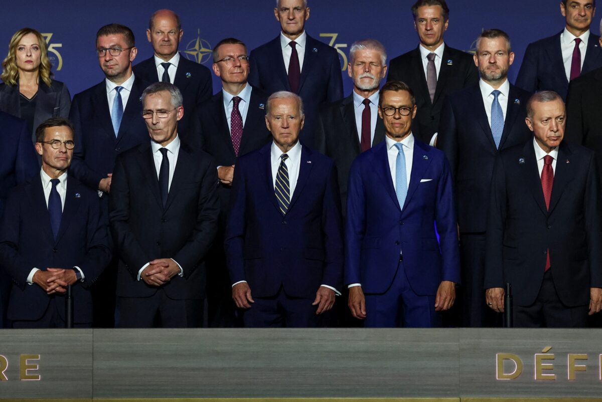 Cumhurbaşkanı Erdoğan'dan ABD'de NATO temasları 3 Cumhurbaşkanı Erdoğan'dan ABD'de NATO temasları