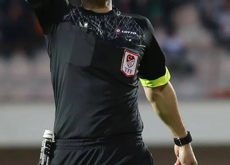 Süper Lig'in yeni sezonunda görev alacak hakemler belli oldu 1 Süper Lig’in yeni sezonunda görev alacak hakemler belli oldu