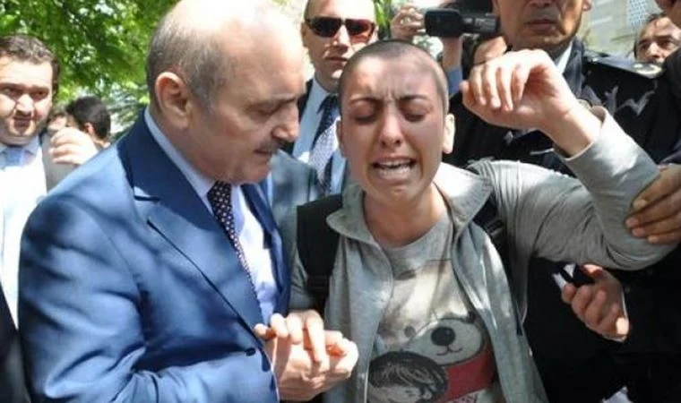 Murat Kurum emekli kadına dilenci muamelesi yaptı 3 Murat Kurum emekli kadına dilenci muamelesi yaptı