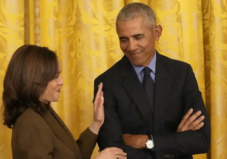 Kamala Harris, Obama çiftinin de tam desteğini aldı