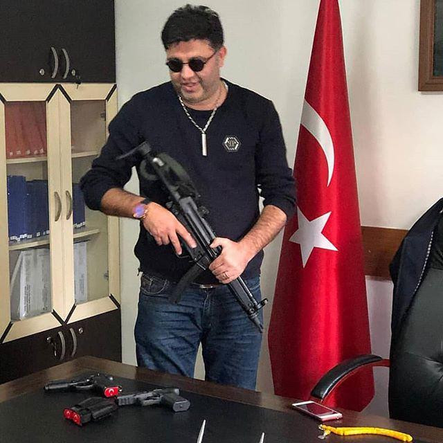 Sedat Peker’in işaret ettiği üç isim de saldırıya uğradı 4 Sedat Peker’in işaret ettiği üç isim de saldırıya uğradı