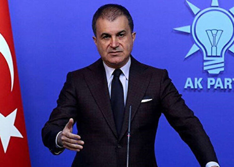 AK Parti Sözcüsü Çelik'ten kıyafet ayrımı yapan doktora tepki 1 AK Parti Sözcüsü Çelik'ten kıyafet ayrımı yapan doktora tepki