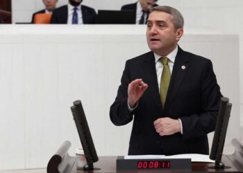 Gelecek Partili Selim Temurci’den AK Parti’ye katılma sinyali: Sağın birlikte hareket etmesini konuştuk