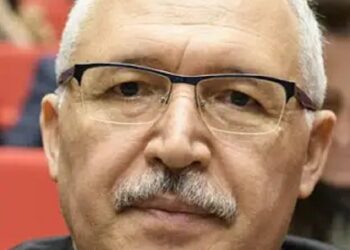 Abdulkadir Selvi’den AK Parti’ye “kararsız seçmen” uyarısı 2 12 bin liralık emekli maaşına Erdoğan müdahale etmiş: 12 bin 500 TL olsun!