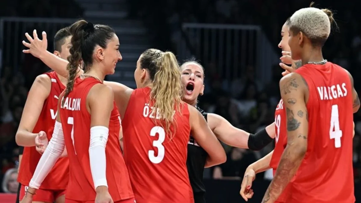 Müthiş maçta Filenin Sultanları, 2-0 geriden gelip Hollanda’yı yendi 3 Müthiş maçta Filenin Sultanları, 2-0 geriden gelip Hollanda’yı yendi