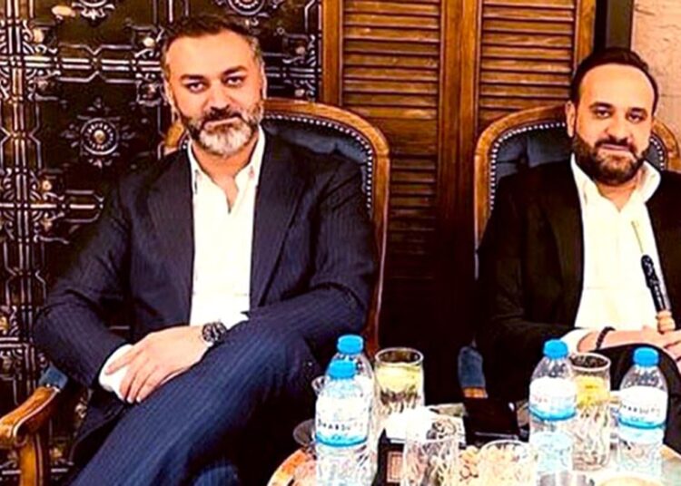Mehmetçik’i zehirleyen yemek şirketine ihale verdiler, yine zehirledi 1 Mehmetçik’i zehirleyen yemek şirketine ihale verdiler, yine zehirledi