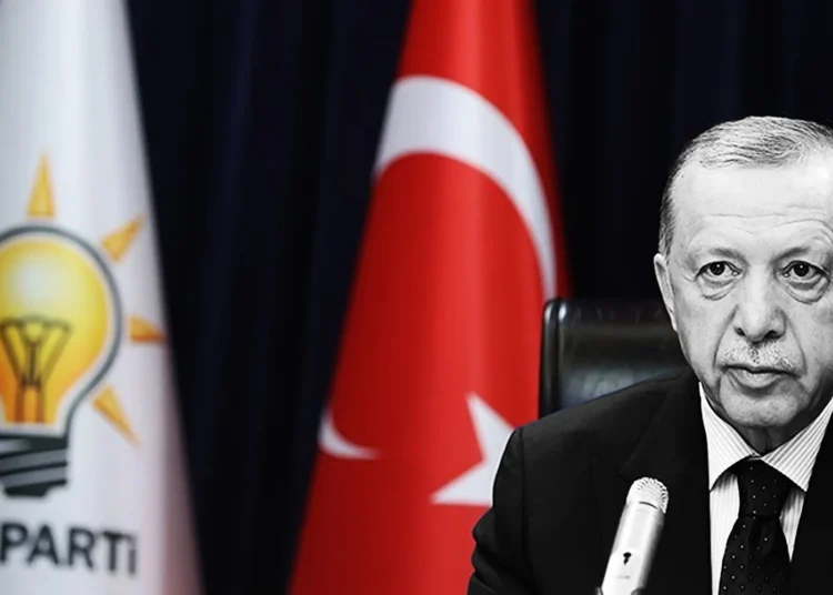 AKP kulisi: Erken seçim konuşuluyor, parlamenter sisteme dönüş de masada 1 AKP kulisi: Erken seçim konuşuluyor, parlamenter sisteme dönüş de masada