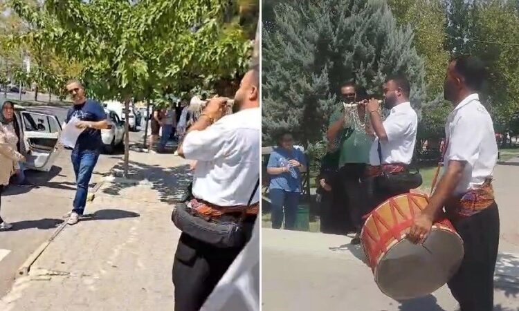 Direksiyon sınavını geçen eşini davul zurnayla karşıladı 1 Direksiyon sınavını geçen eşini davul zurnayla karşıladı
