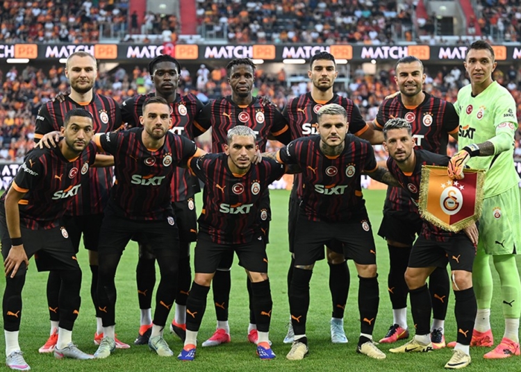 Süper Kupa yenilgisi sonrası Galatasaray'da 7 yıldız futbolcu için yeni karar 1 Süper Kupa yenilgisi sonrası Galatasaray’da 7 yıldız futbolcu için yeni karar