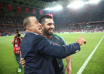 Fatih Terim, Arda Turan’ın referandumdaki “Evet” videosunu eleştirdi