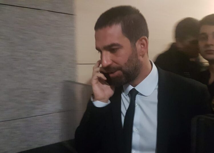 Arda Turan, "Yüzleşme" belgeselinde "En Büyük Hatam" diyerek açıkladı 1 Arda Turan, “Yüzleşme” belgeselinde “En Büyük Hatam” diyerek açıkladı