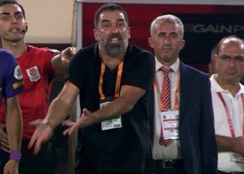 Arda Turan, Süper Lig’deki ilk maçında kırmızı kart gördü