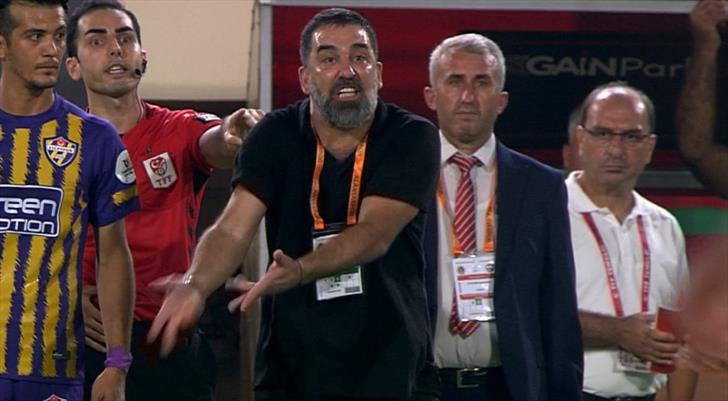 Arda Turan, Süper Lig'deki ilk maçında kırmızı kart gördü 1 Arda Turan, Süper Lig’deki ilk maçında kırmızı kart gördü