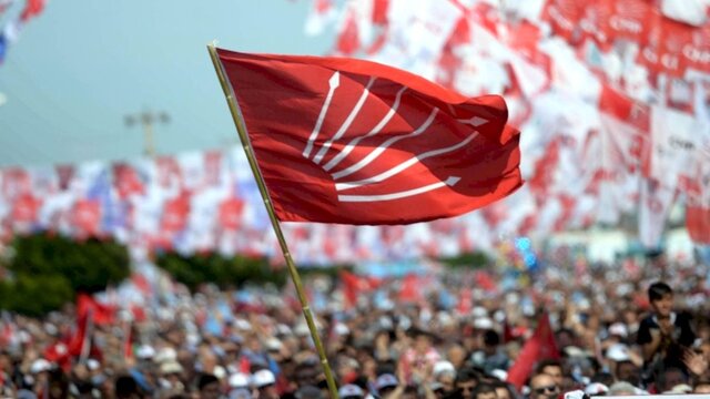 Konya mitingi öncesi CHP'lilere silahlı saldırı 1 Mümtaz’er Türköne yazdı I CHP laiklik iddiasından vazgeçse?