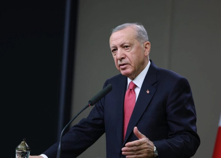 Hüsnü Yusuf Turabiç yazdı I SETA’dan Erdoğan’a kötü haber! 1 Hüsnü Yusuf Turabiç yazdı I SETA’dan Erdoğan’a kötü haber!