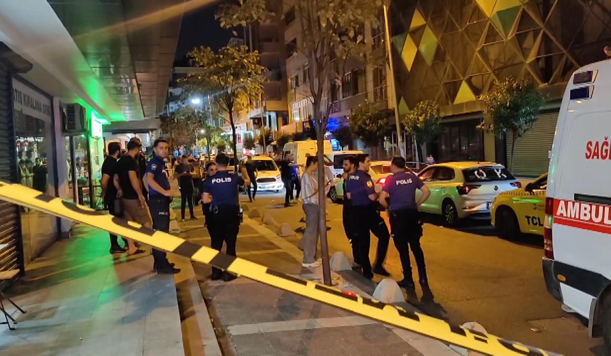 Filistinli iş adamına maskeli suikast girişimi, şoförü öldü 3 Filistinli iş adamına maskeli suikast girişimi, şoförü öldü
