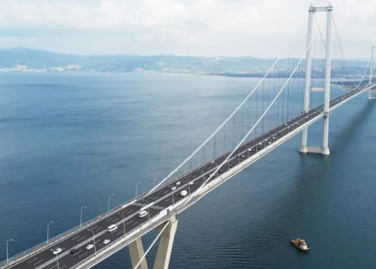 Köprü ve yollara zammın sebebi, devletin ödeyeceği garanti miktarlarını azaltmak