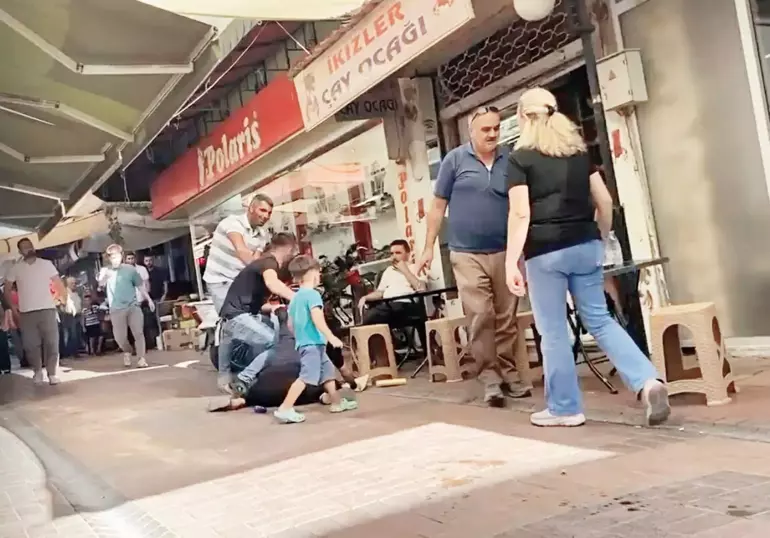 Kadir Şeker olayı herkesi korkuttu; Manisa'da çok izleyicili bir şiddet hikayesi 3 Kadir Şeker olayı herkesi korkuttu; Manisa'da çok izleyicili bir şiddet hikayesi