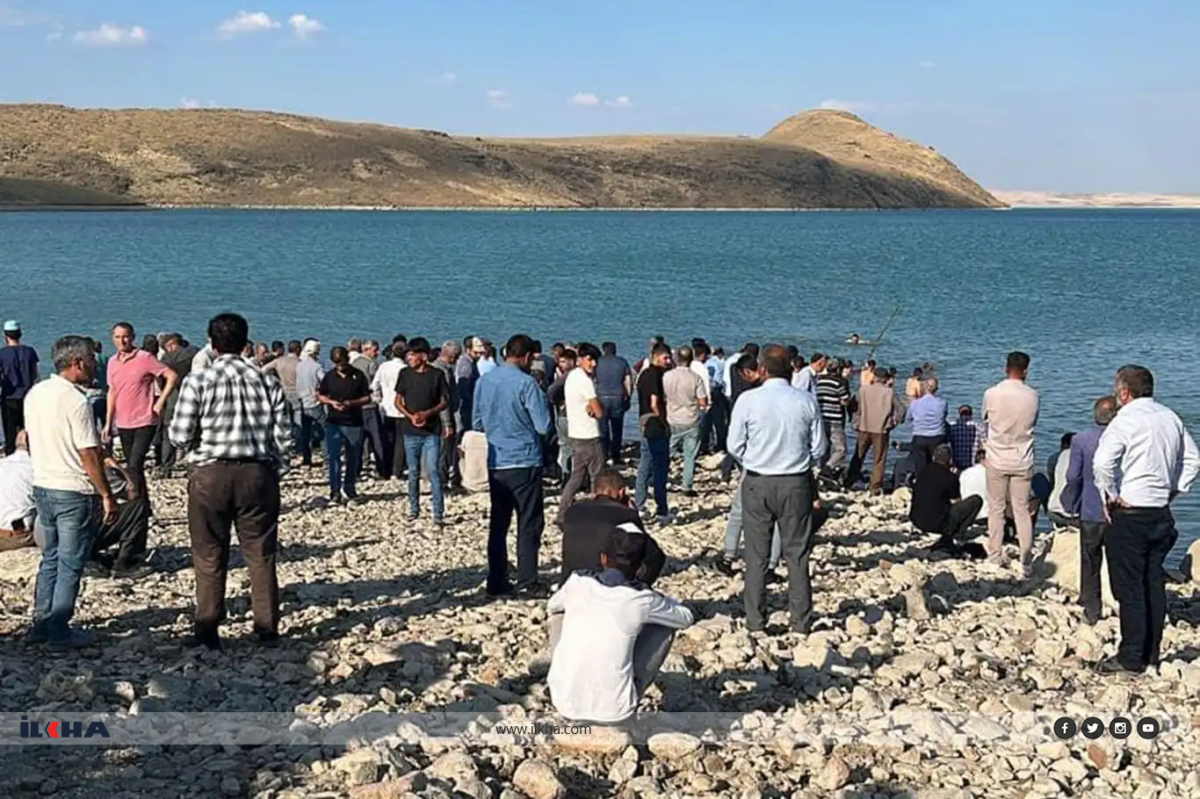 Muş'ta piknik faciası: Aynı aileden 5 kişi hayatını kaybetti 4 Muş'ta piknik faciası: Aynı aileden 5 kişi hayatını kaybetti