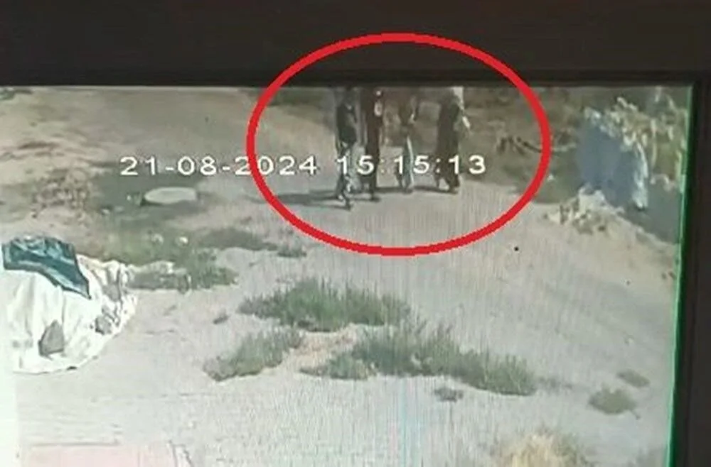 Her yer karış karış aranıyor; kayıp Narin'den 5 gündür haber yok! 3 Her yer karış karış aranıyor; kayıp Narin'den 5 gündür haber yok!