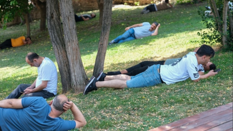 Dün gece İstanbul'da nem rekoru kırıldı: Bazı ilçelerde yüzde 100