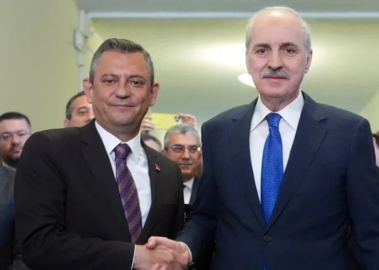 Mehmet Eren'in özel haberi I CHP lideri Özel’den, TBMM Başkanı’na “rica telefonu” 1 Mehmet Eren’in özel haberi I CHP lideri Özel’den, TBMM Başkanı’na “rica telefonu”