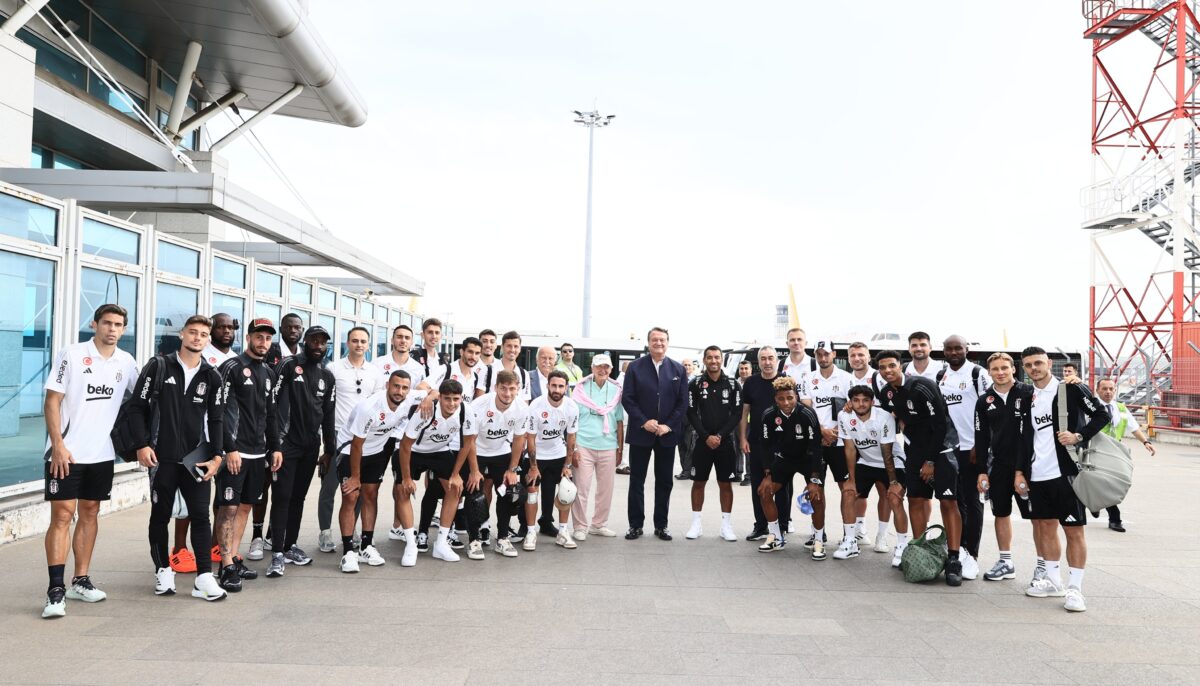 Rahmi Koç'tan Beşiktaş'a havalimanında özel uğurlama 2 Rahmi Koç'tan Beşiktaş'a havalimanında özel uğurlama