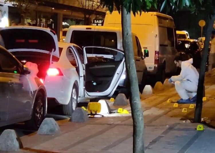 Mossad mıydı?: İstanbul'da Filistinli iş adamına suikast düzenleyenler 2,5 saatte Bulgaristan'a kaçmış 1 Mossad mıydı?: İstanbul’da Filistinli iş adamına suikast düzenleyenler 2,5 saatte Bulgaristan’a kaçmış