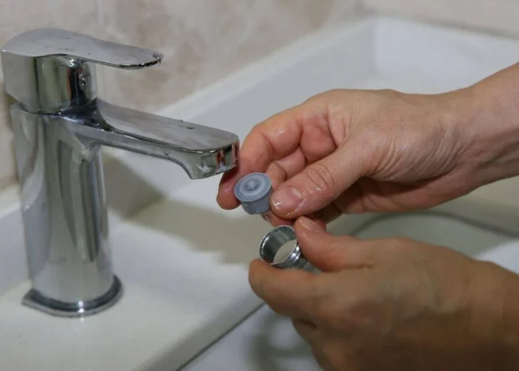 İSKİ, tasarruflu su aparatı dağıtımına başladı 1 İSKİ, tasarruflu su aparatı dağıtımına başladı