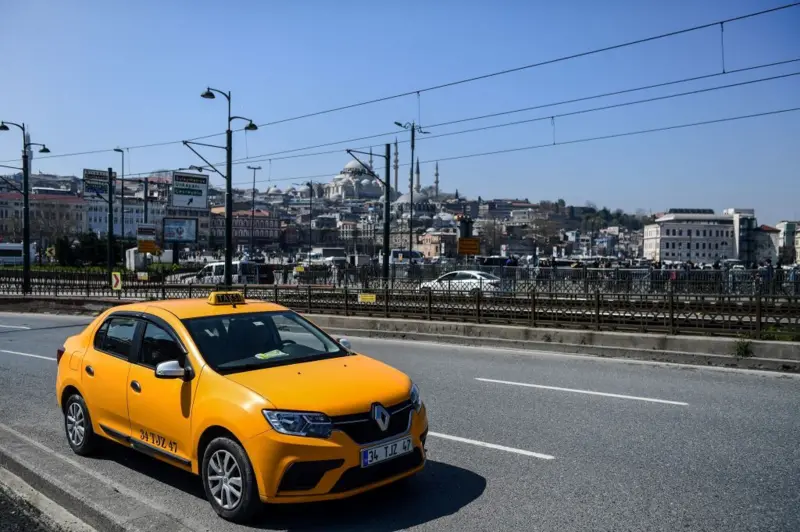 İstanbul'a 2 bin 500 yeni taksi teklifi onaylandı 2 İstanbul'a 2 bin 500 yeni taksi teklifi onaylandı