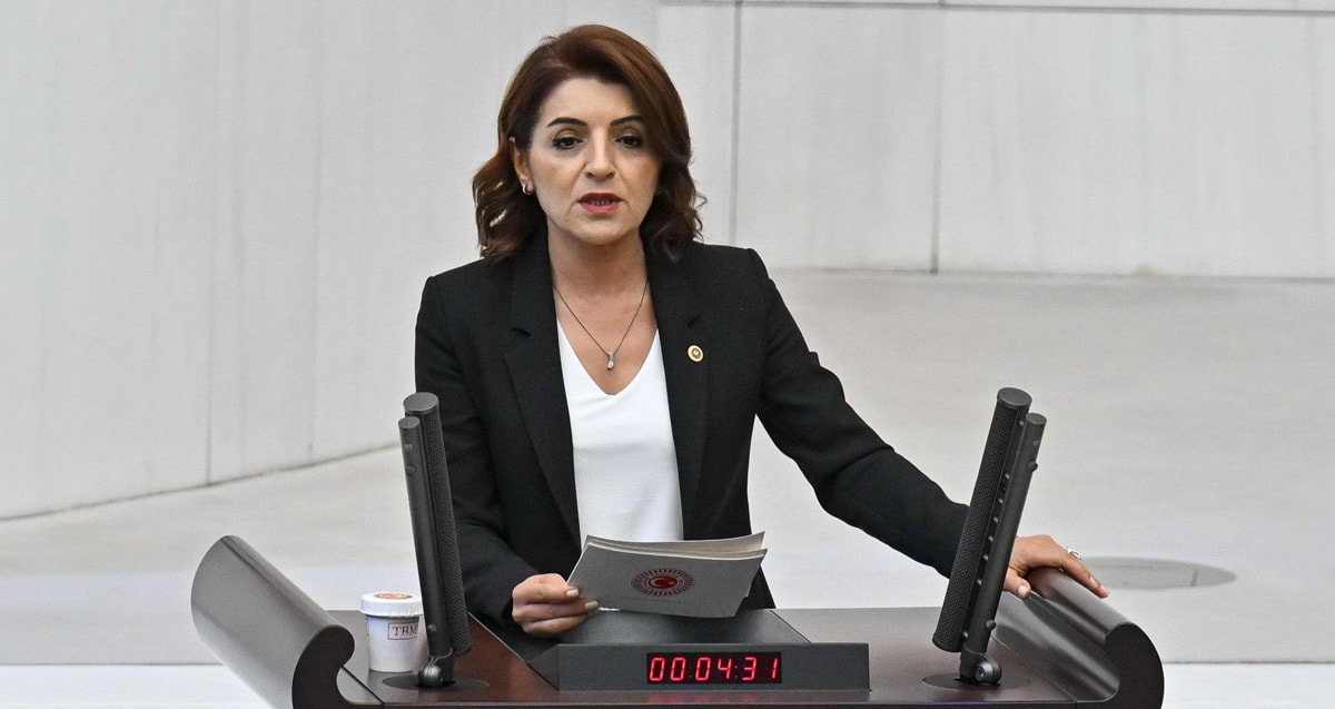 İlçe Milli Eğitim Müdürü, 40 kişilik heyetle AK Parti İl Başkanı’nı ziyaret etti 3 İlçe Milli Eğitim Müdürü, 40 kişilik heyetle AK Parti İl Başkanı’nı ziyaret etti
