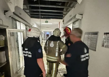 Havalimanı arazisindeki hastanenin tavanı çöktü: Bir bebek hayatını kaybetti