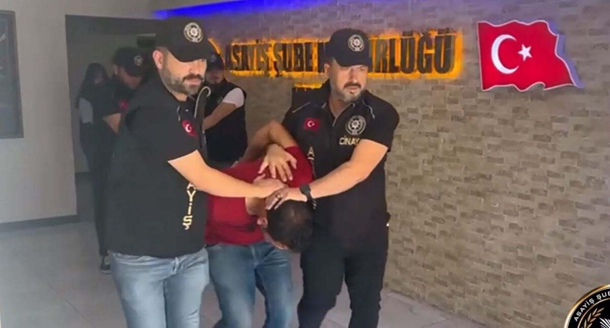 Tekne sahibinin abla ile de ilişkisi varmış, genç kız bunu öğrenince öldürülmüş 8 Tekne sahibinin abla ile de ilişkisi varmış, genç kız bunu öğrenince öldürülmüş