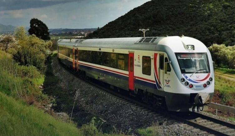 Oy yoksa tren de yok; seçimden 5 ay sonra yeni sefer iptal edildi 1 Oy yoksa tren de yok; seçimden 5 ay sonra yeni sefer iptal edildi