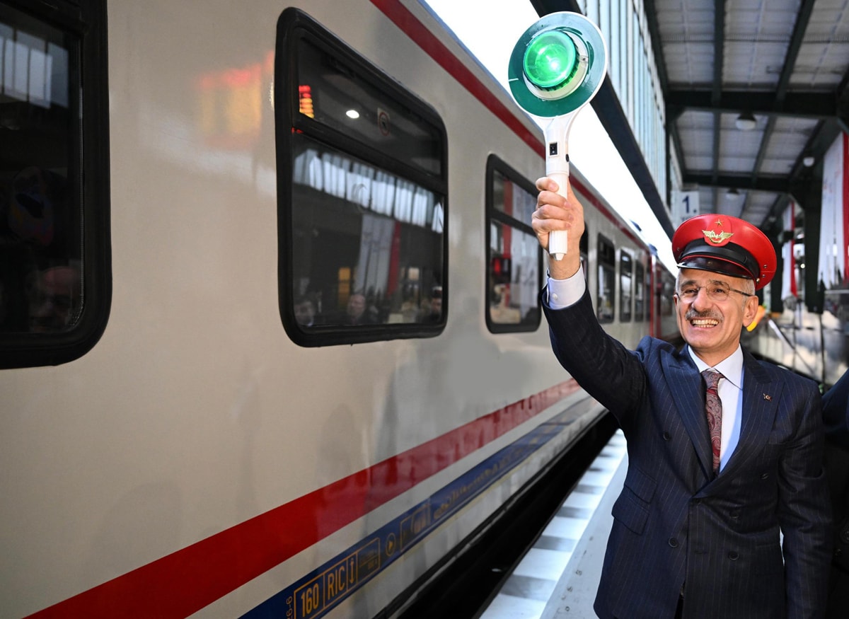 Oy yoksa tren de yok; seçimden 5 ay sonra yeni sefer iptal edildi 2 Oy yoksa tren de yok; seçimden 5 ay sonra yeni sefer iptal edildi
