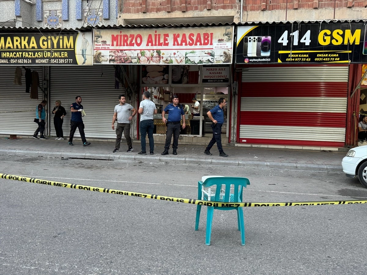 Husumetli akraba üyeleri arasında borç-alacak kavgası: 3 ölü, 4 yaralı
