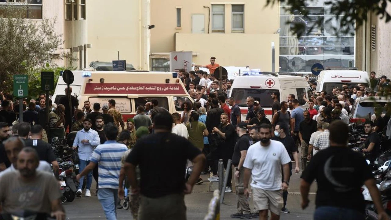 SON DAKİKA! İsrail bugün de telsizleri patlattı; bir çok yerde patlama ve yangın 3 SON DAKİKA! İsrail bugün de telsizleri patlattı; bir çok yerde patlama ve yangın