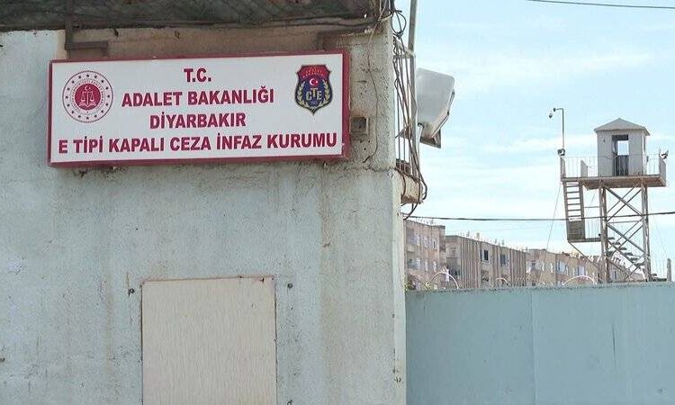 Diyarbakır’da cezaevinde 10 tutuklunun demir çubuk ve sopalarla dövülerek öldürülmesiyle ilgili dava zaman aşımına uğradı