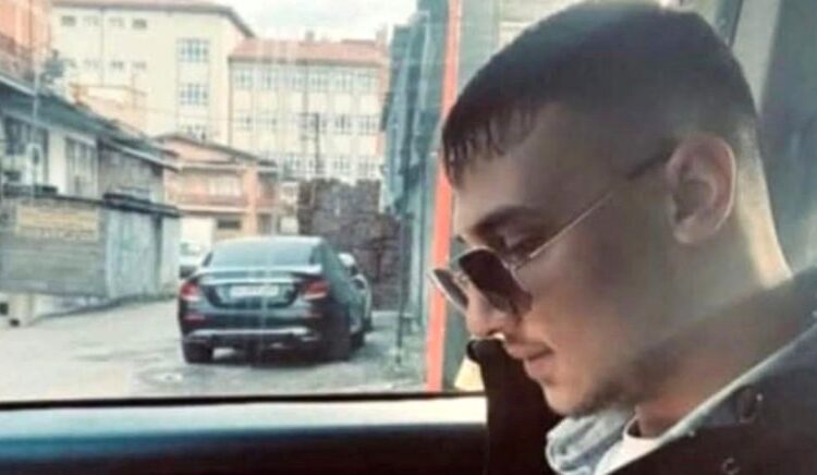 ‘Suç makineleri’ polisle çatıştı, biri vurularak öldürüldü 1 ‘Suç makineleri’ polisle çatıştı, biri vurularak öldürüldü