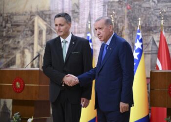 Bosna Hersek’e girişte pasaport zorunluluğu kalkıyor; kimlikle girilebilecek