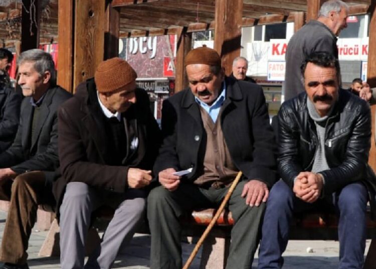 5 ildeki emekli sayısı, çalışanların sayısını geçti