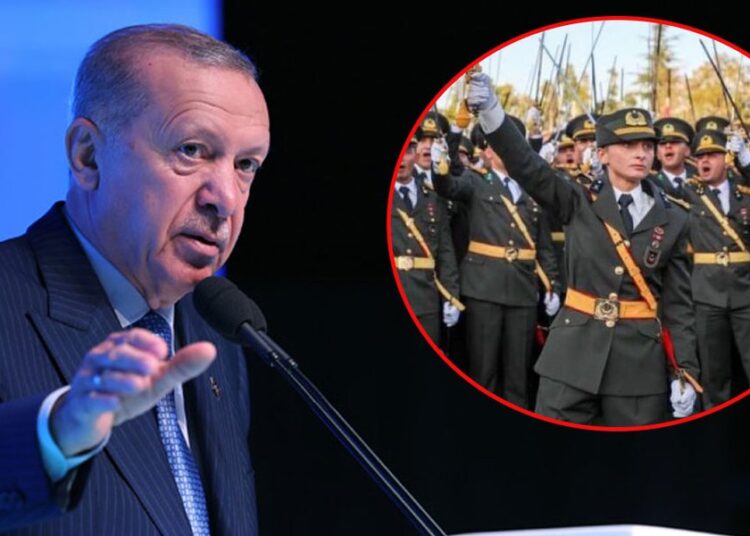 Erdoğan, teğmenlere öfkeli: Bu kendini bilmezlere ülkeyi bırakmayız 1 Erdoğan, teğmenlere öfkeli: Bu kendini bilmezlere ülkeyi bırakmayız