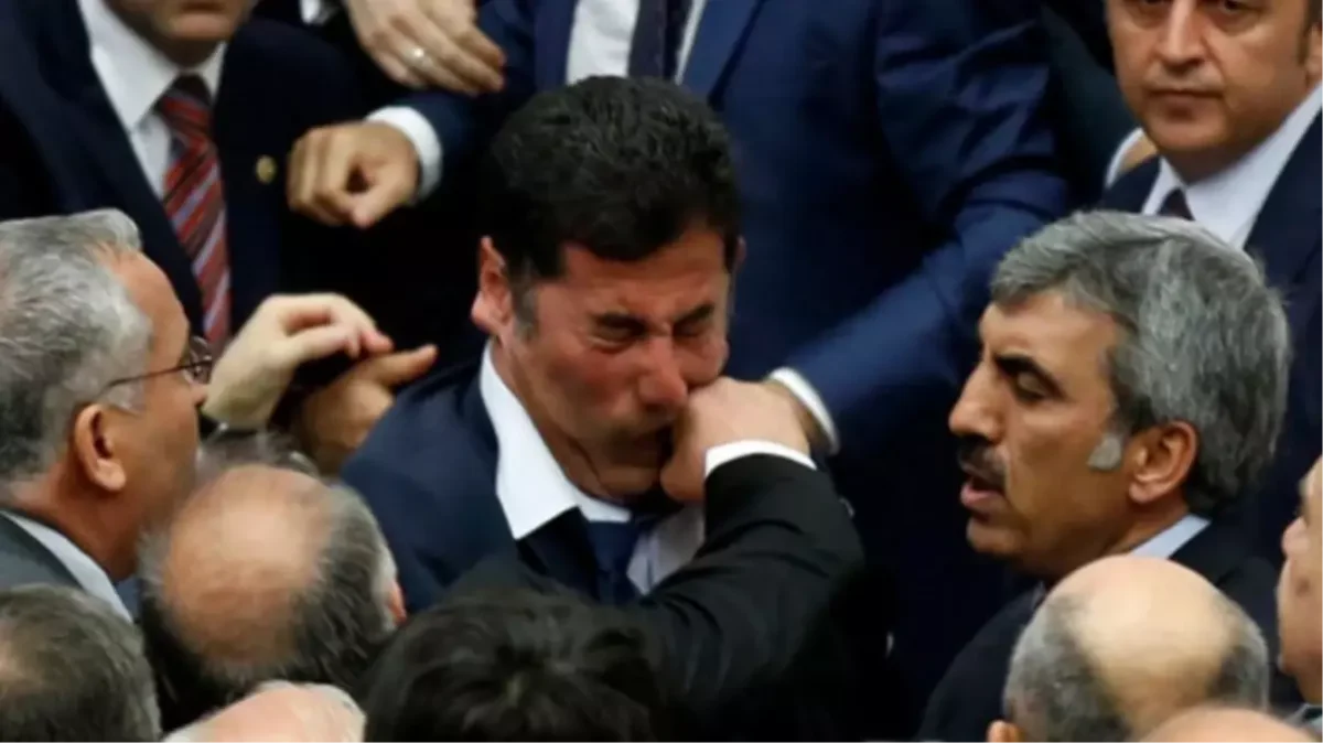 Milletvekilleri ile gazeteciler arasına duvar örülecek