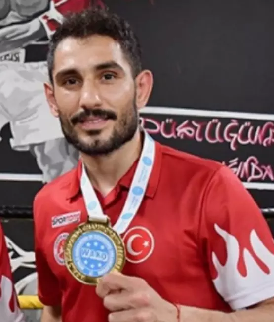 Milli Kick Boksçu, araba borcu yüzünden öldürüldü!