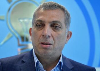AK Partili Metin Külünk'ün iddiası: "Yeni bir darbe hareketliliği söz konusu" 9 Metin Külünk’ten Perinçek’in TGB’lilerine teşekkür!