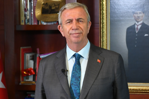 Çok çirkin hareketler! Mansur Yavaş görüntüleri paylaşıp, vatandaşı uyardı