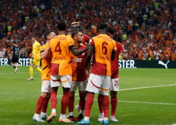Galatasaray’ın formasındaki yeni sponsor tartışma oluşturdu