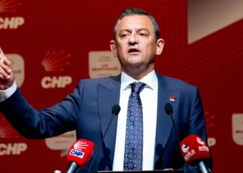 CHP çalışmalara başlıyor: Özgür Özel talimat verdi, erken seçim için hazırlık yapılacak